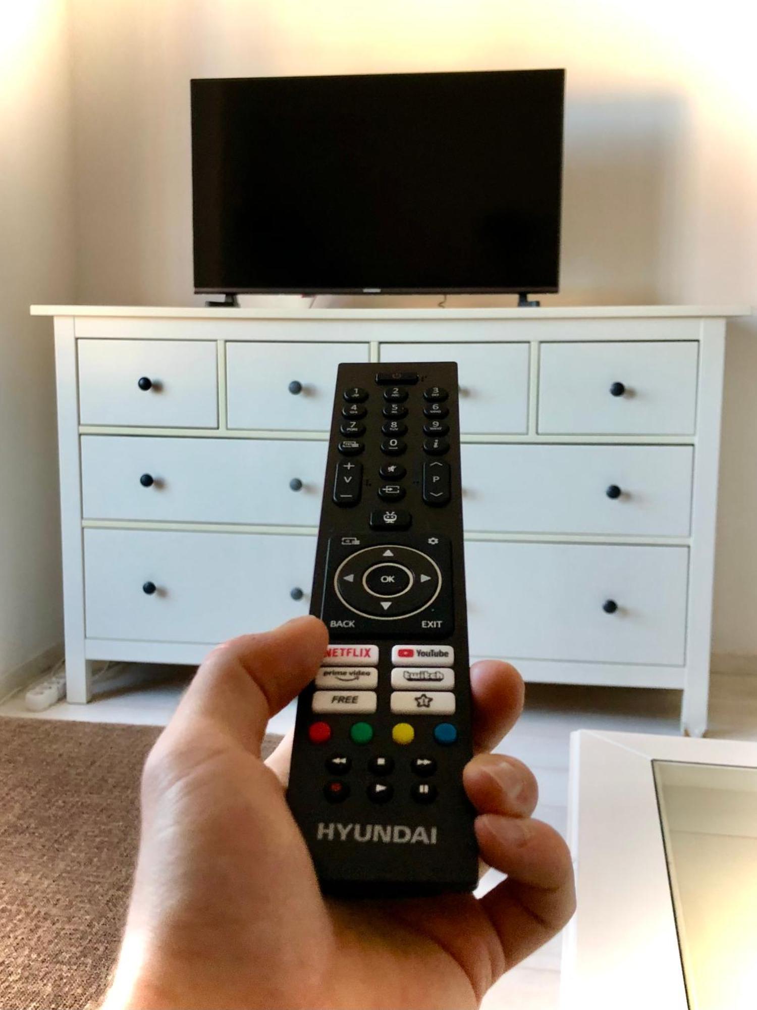 Apartman V Centre Ziliny S Parkovanim 질리나 외부 사진